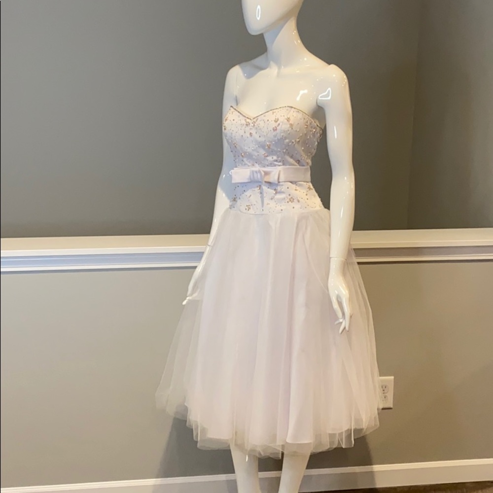 Dress - Picture 2 of 2